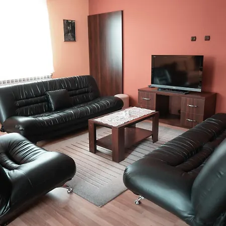 Topcider Hotell 2*